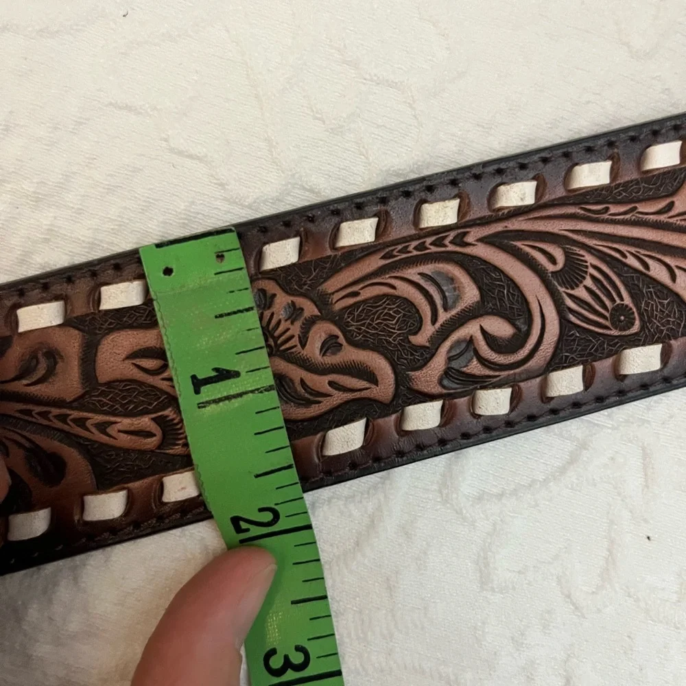 Nocona tooled brown leather belt contrast seam EUC - Picture 10 of 11
